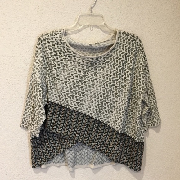 Anthropologie Sweaters - Anthropologie moth cross over front scoop neck swe